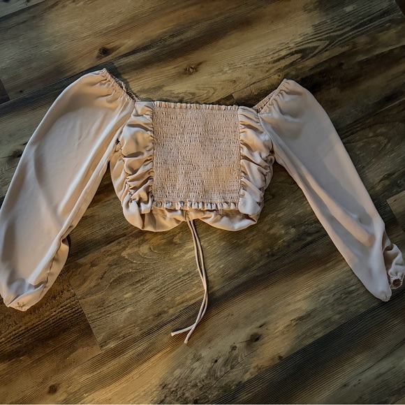 Style Rack Blush Ruched Off-Shoulder Crop Top - Picture 2 of 3